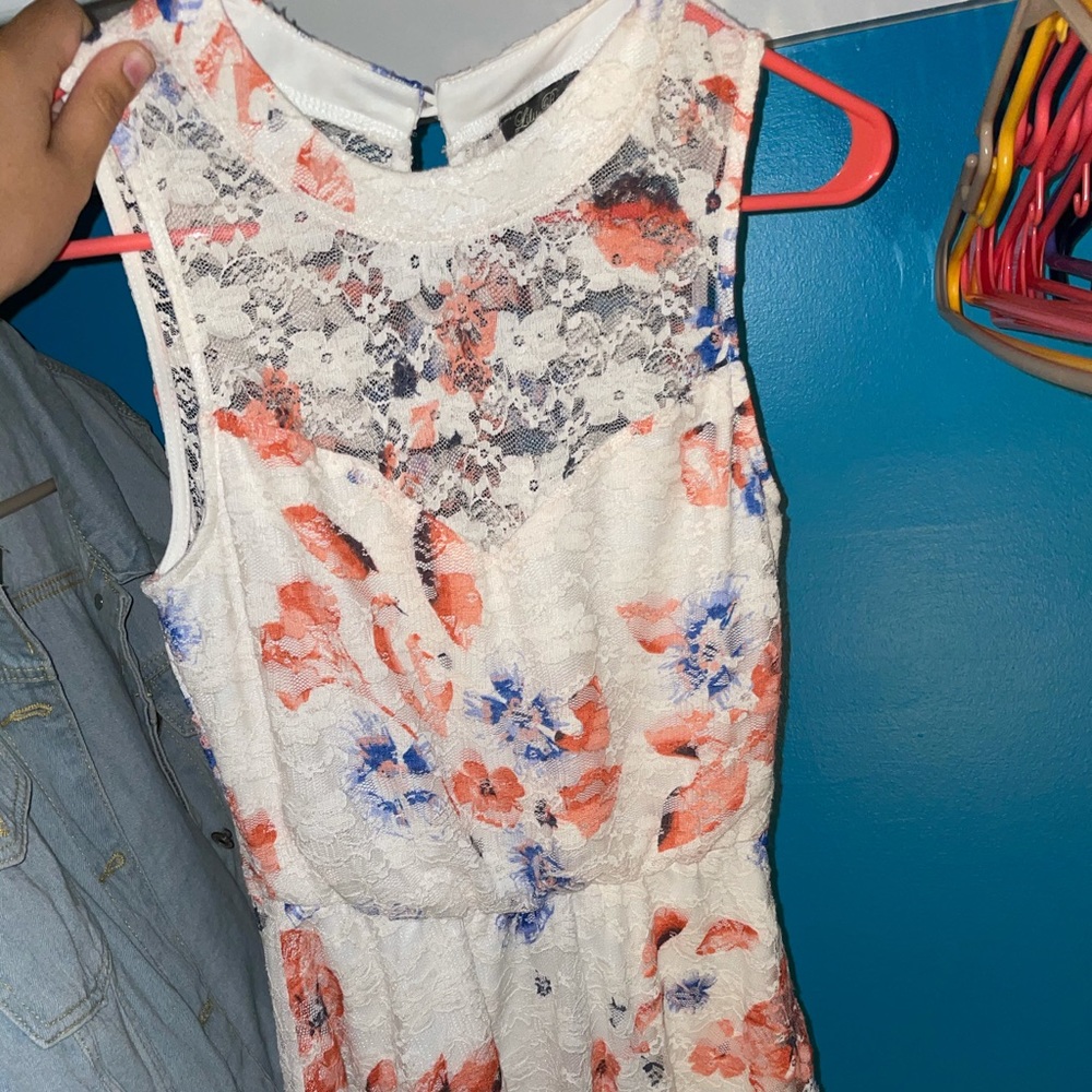 CUTE AND BRIGHT DRESS